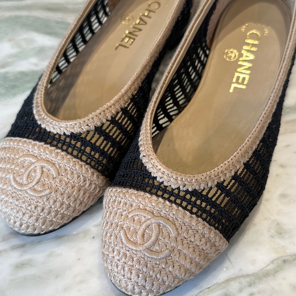 BRAND NEW Chanel Crochet Ballet Flats - Picture 3 of 4